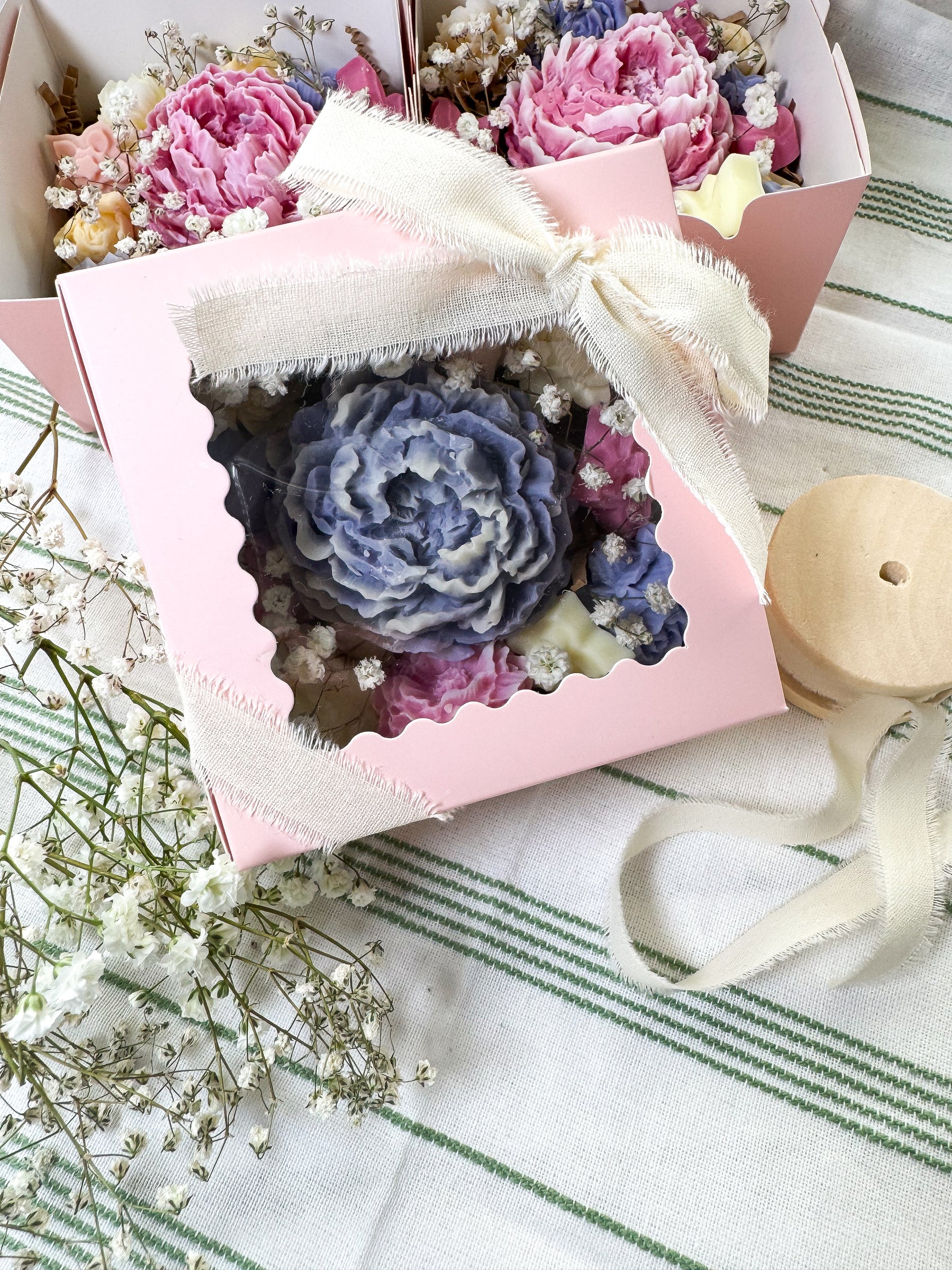PREORDER: Boxed Bouquet of Wax Melts By Amber House Soaps